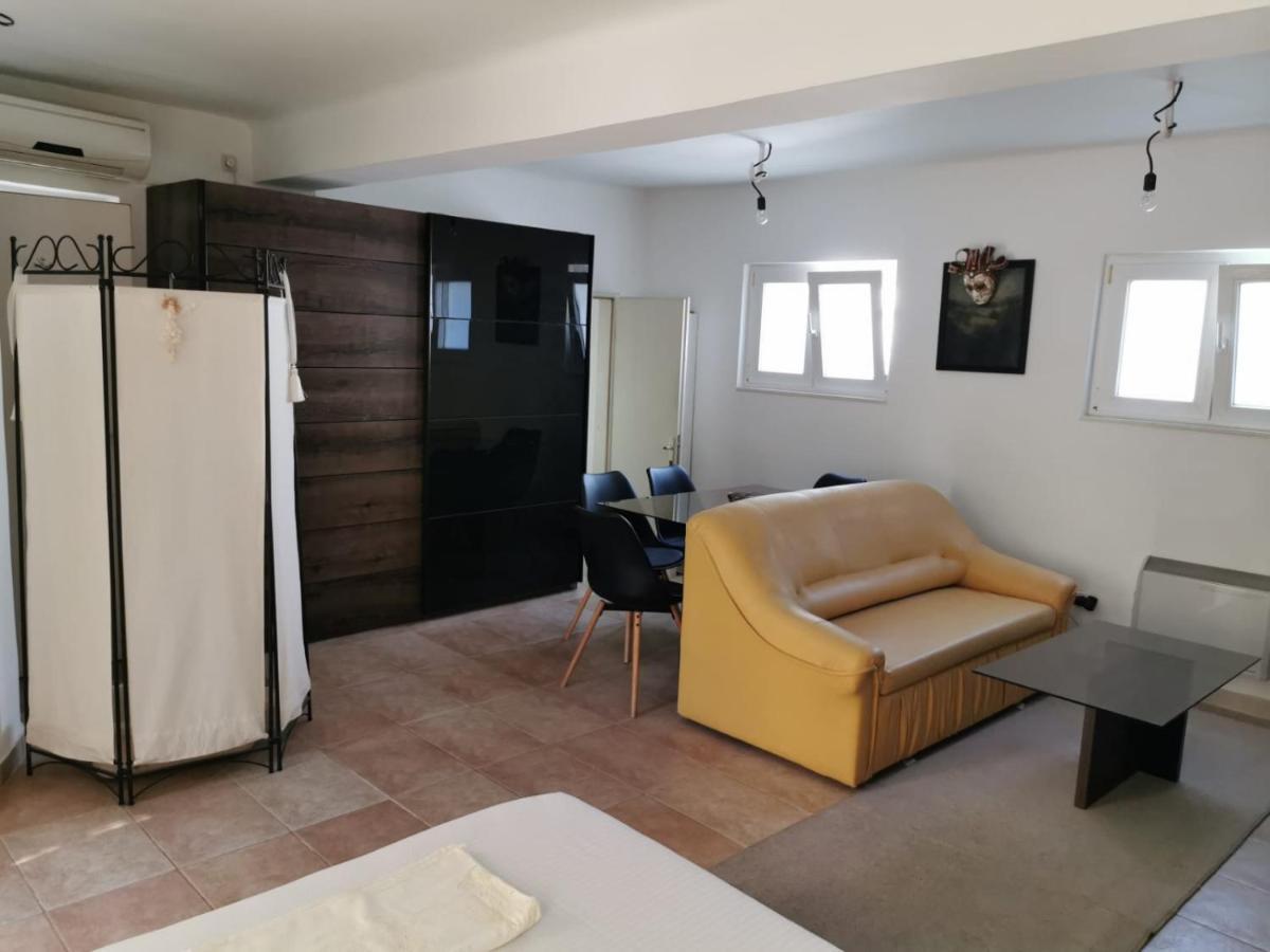 Db Interiors Apartamento Split Exterior foto