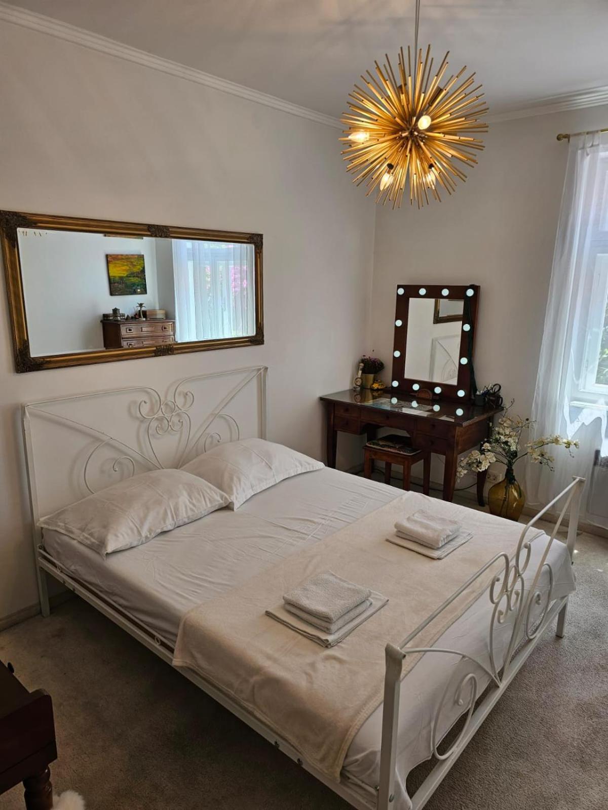 Db Interiors Apartamento Split Exterior foto